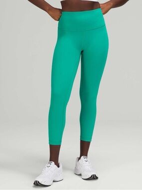 Wunder train HR crops 23”